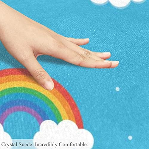 Llnsuply גודל גדול 5 רגל ילדים עגולים אזור משחק שטיח שטיח כיף ענני קשת צבעוניים רקע כחול משתלת כרית