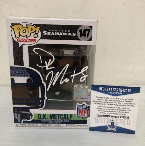 DK Metcalf חתום על חתימה עם חתימה סיאטל Seahwaks Beast Funko Pop Beckett COA 4 - צלמיות NFL עם חתימה