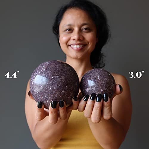 גבישי סאטן לפידוליט כדור סופר אורגוניט כדור גביש סגול 3.5-3.75 אינץ '