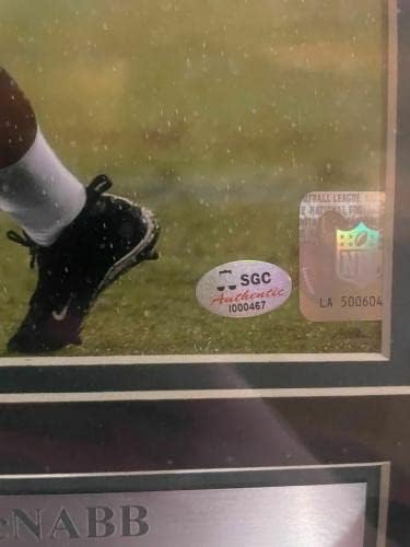 Donovan McNabb חתום על נשרים עם חתימה 8x10 Photo Frame SGC COUNTARTS - תמונות NFL עם חתימה