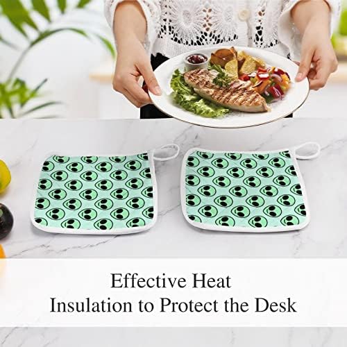 מחזיקי סיר חייזרים מחייכים 8x8 רפידות חמות עמידות בחום הגנה על שולחן העבודה למטבח בישול 2 חלקים