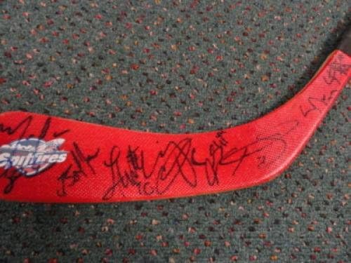 2010 Windsor Spitfires Team חתום מקל טיילור הול - מקלות NHL עם חתימה