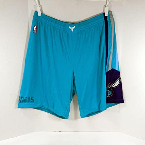 משחק שרלוט הורנטס 2014-15 הונפק מכנסיים קצרים 4xl DP41513 - משחק NBA בשימוש